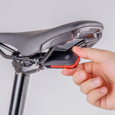 LUZ TRASERA RAVEMEN CL01