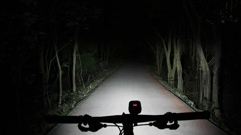 Luz delantera Ravemen PR1400