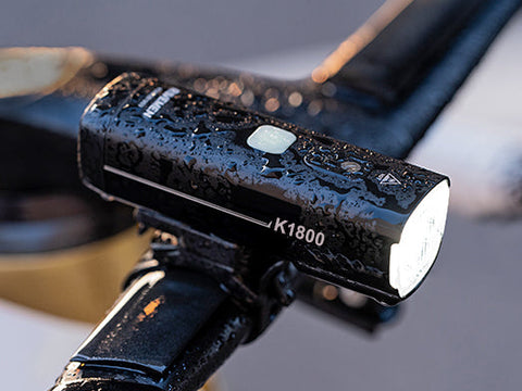 Luz delantera Ravemen K1800
