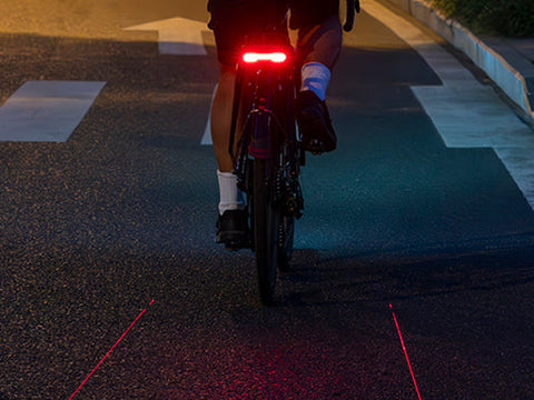 Luz para bicicleta Ravemen NT101