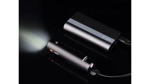 Luz delantera Ravemen CR800