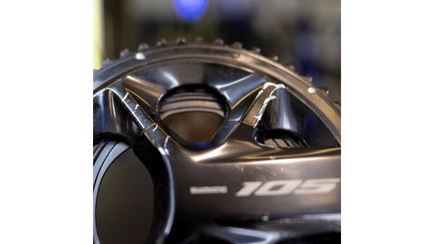 VOLANTE SHIMANO FC-R7100 105 170MM 52-36T 12V HOLLOWTECH 2 CON DETALLES