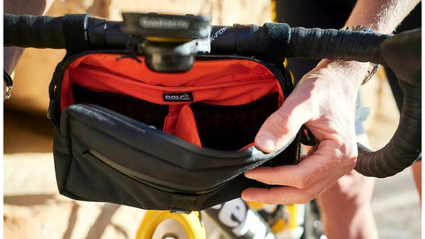 Bolso Manillar AGU Bar Handlebar Venture Negro